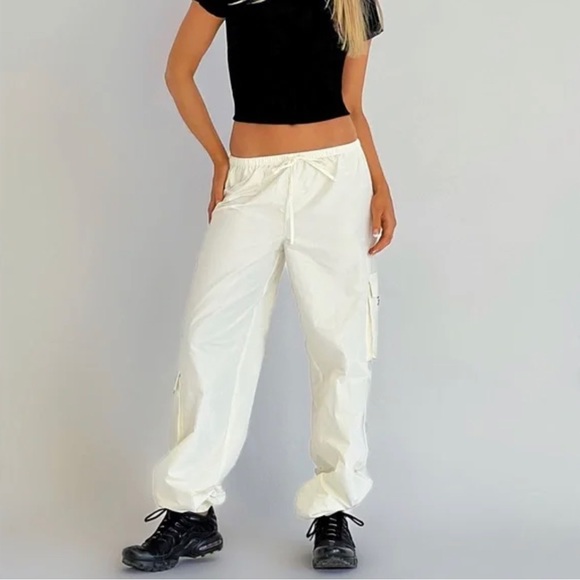 NWT Tiger Mist trinity jogger in white - Picture 3 of 6